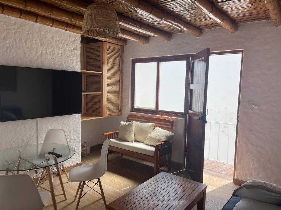 Departamento Pequeno 2 Bedroom En Zona Ideal De 帕拉卡斯 外观 照片